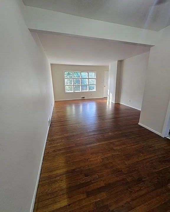 681 Aldrich Rd - Photo 5 of 12