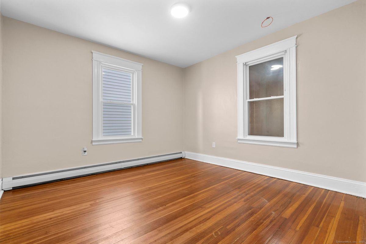 329 Broad St ##2 - Photo 4 of 14