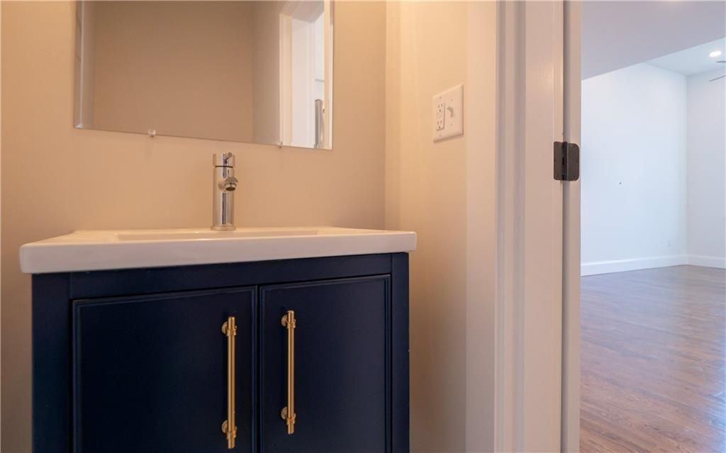 15 Cranston Ave ##12 - Photo 7 of 14