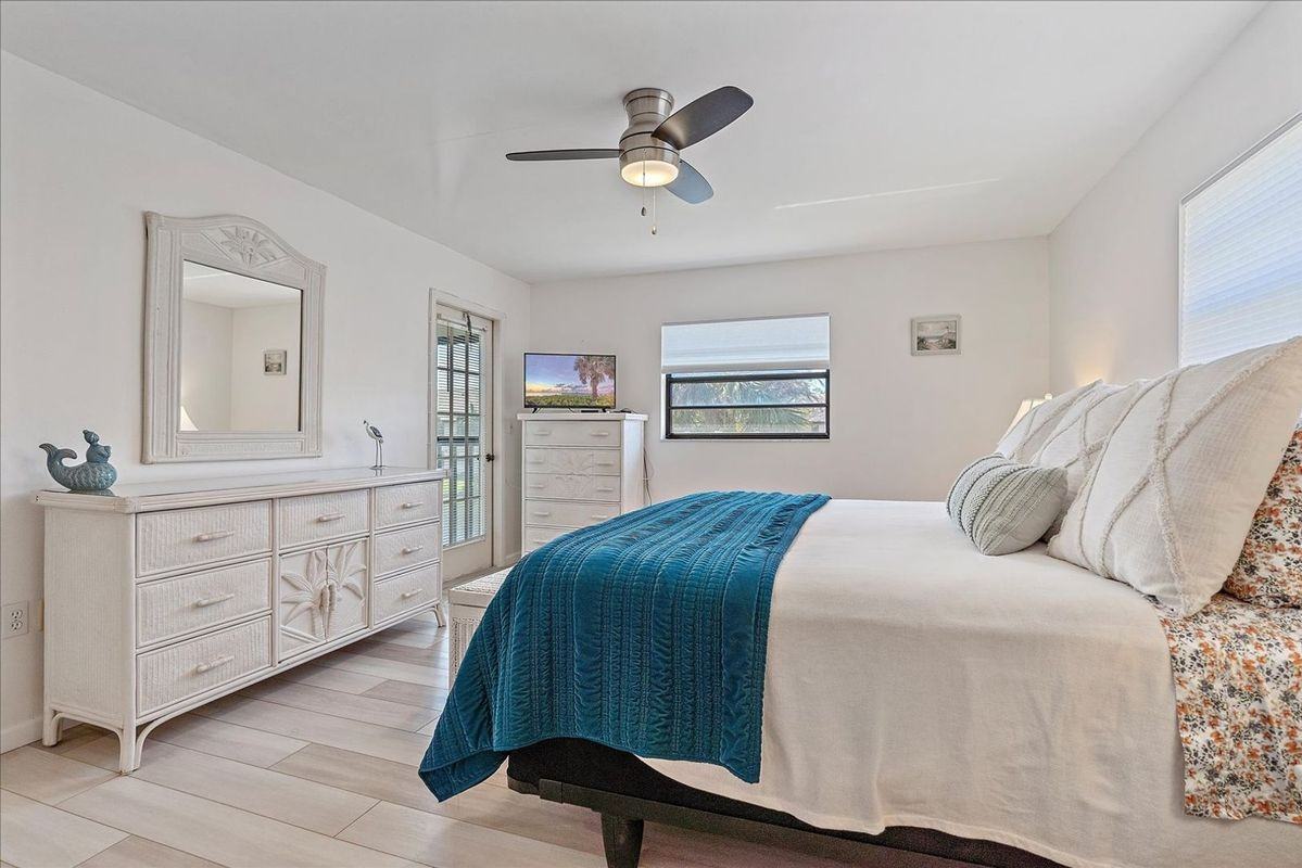 320 Mission Trl N ##B - Photo 6 of 11