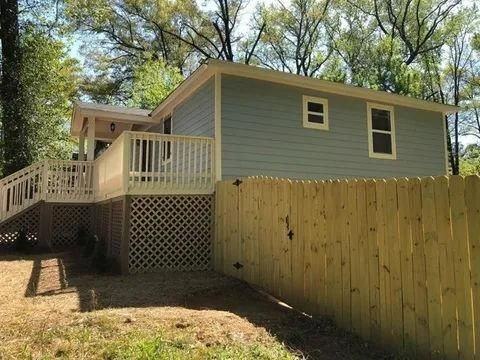 16 Wadley St Nw - Photo 4 of 8