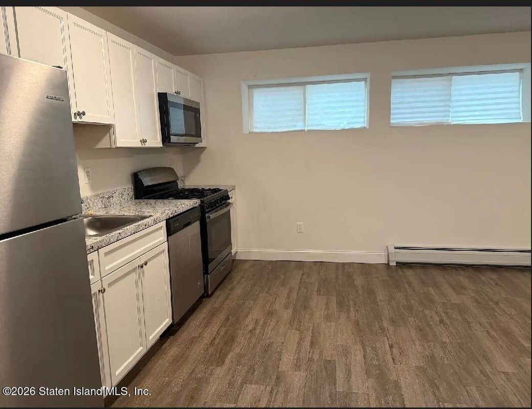 31 Madsen Ave ##2 - Photo 4 of 8