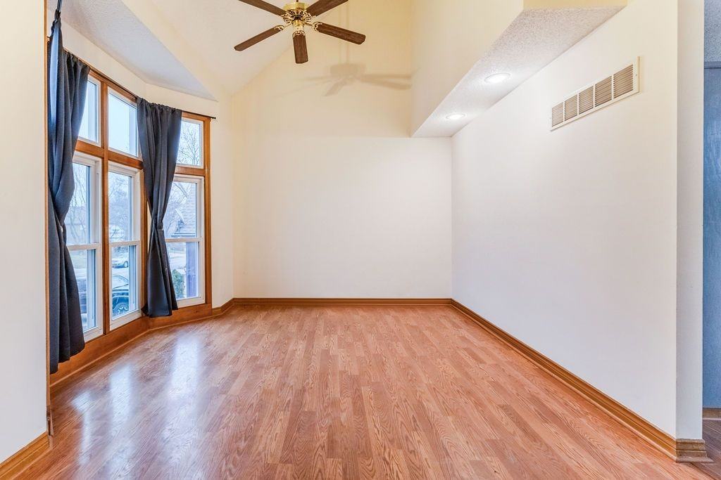 8403 W 150th St - Photo 2 of 23