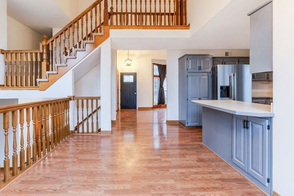 8403 W 150th St - Photo 7 of 23