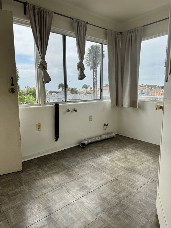 803 Van Nuys St - Photo 6 of 20