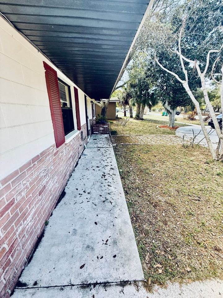 410 S Tropical Trl - Photo 7 of 30