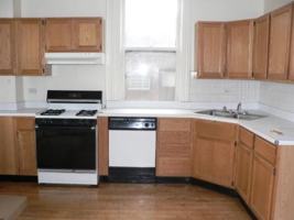 featured image of 626 W Wellington Ave