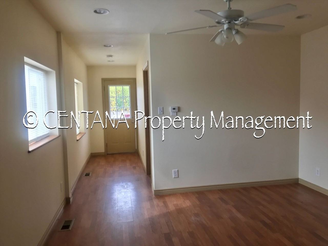 1028 Gaylord St - Photo 2 of 10