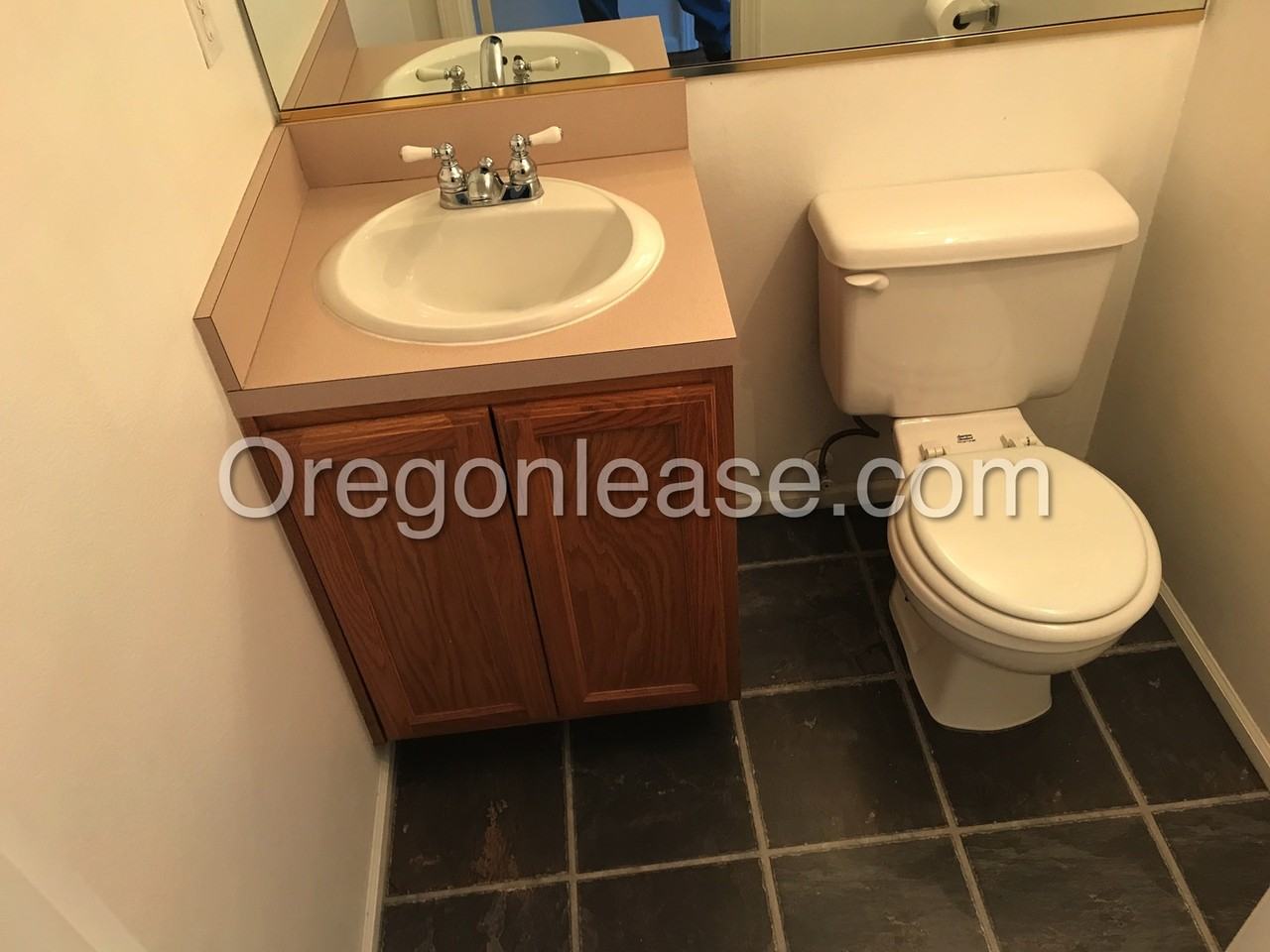 3725 Westleigh St - Photo 7 of 12