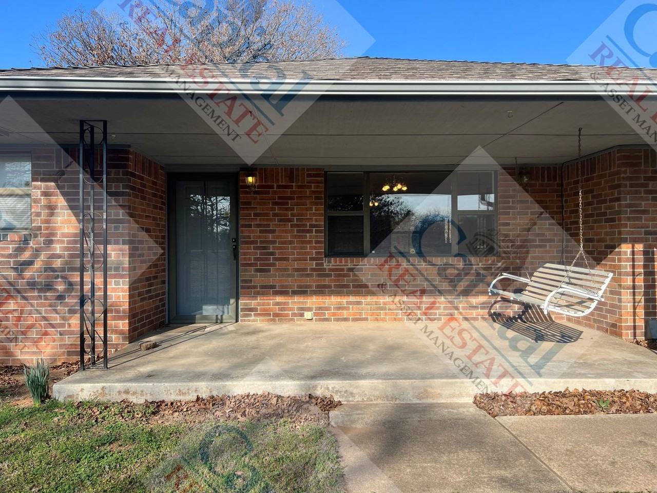 8000 108th Ave Ne - Photo 6 of 50