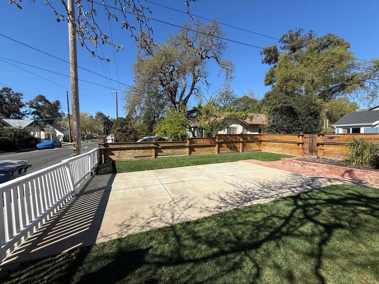 3987 8th Ave - Photo 3 of 13