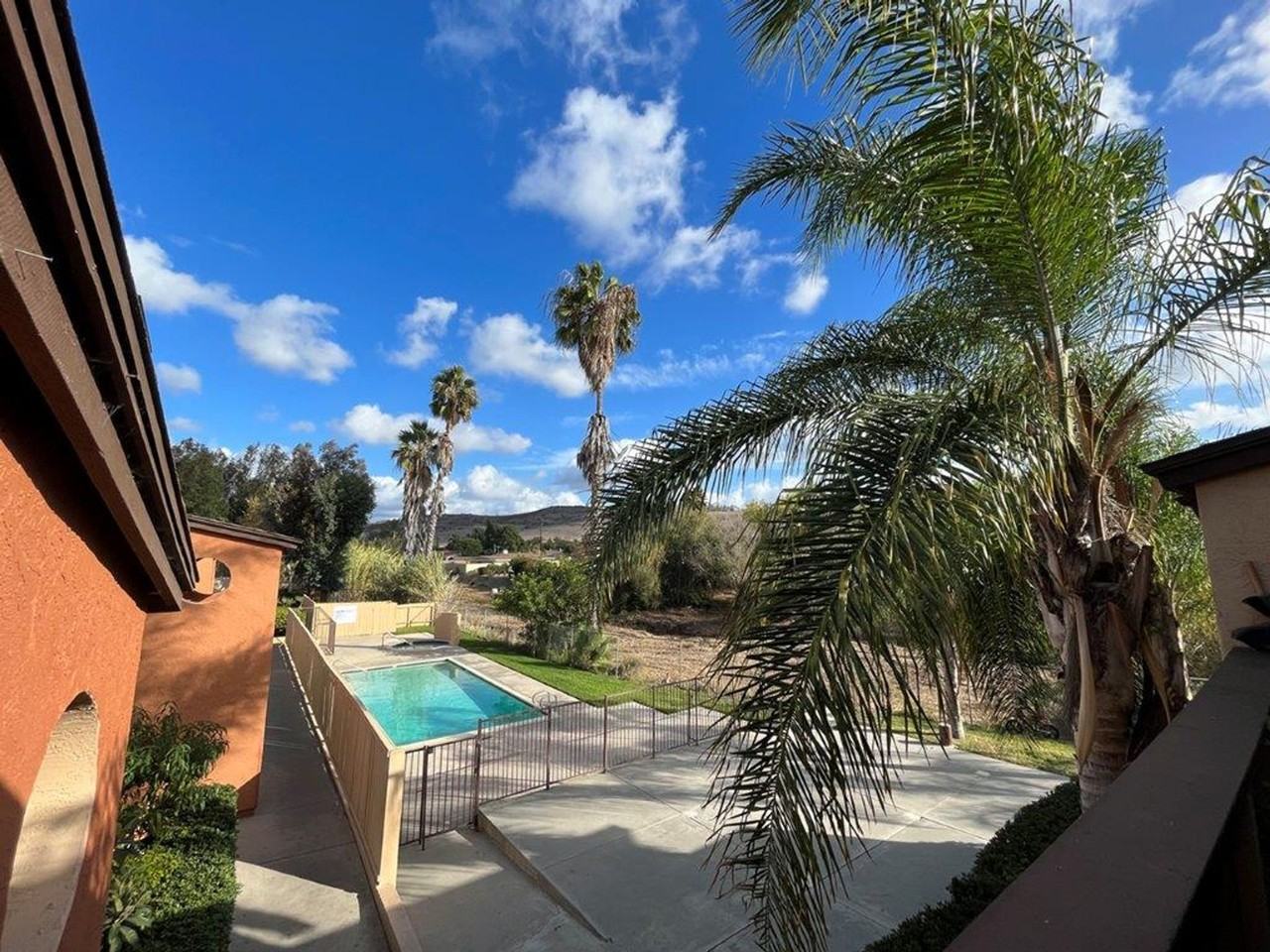 Monte Vista Apartments - Photo 5 of 11