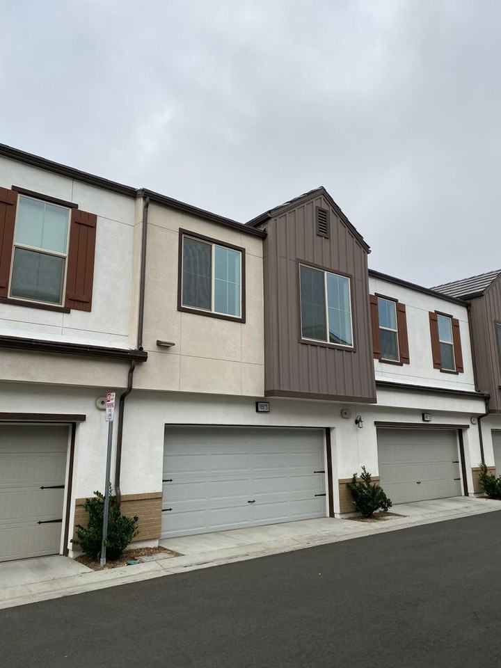 105 Red Brick Dr #3 - Photo 2 of 21