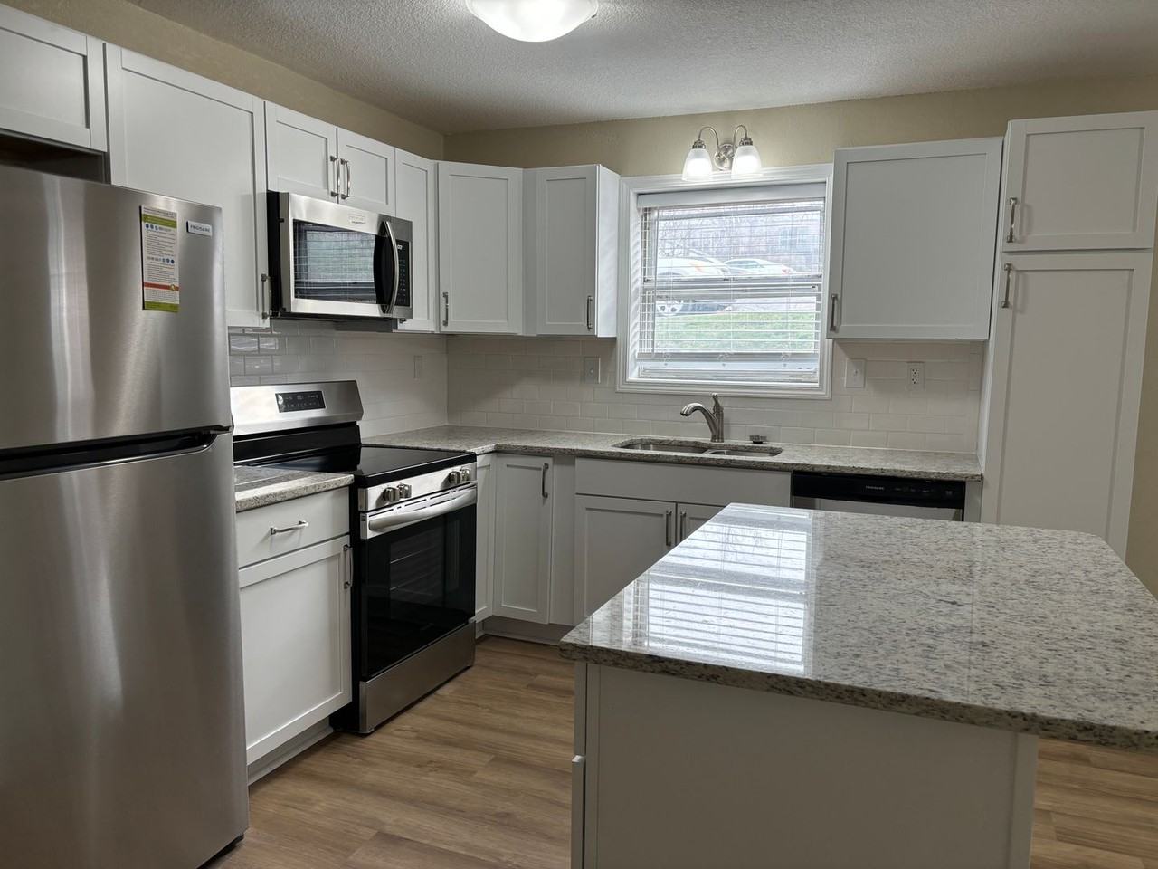32-01 The Gables-Hermitage - Photo 4 of 30