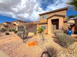 featured image of 442 N Creek Ridge Dr