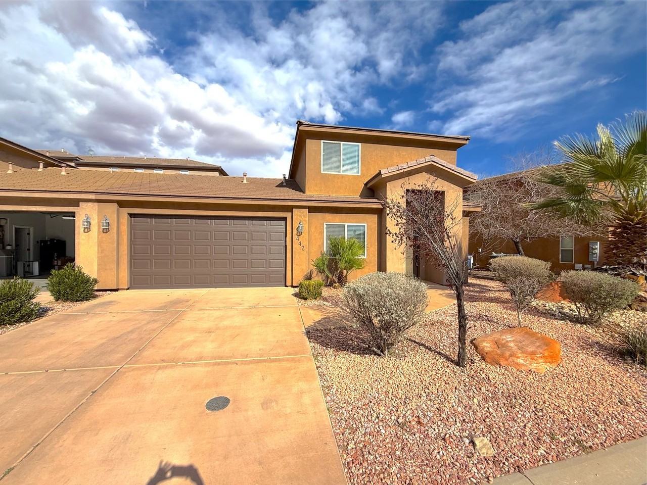 442 N Creek Ridge Dr - Photo 3 of 27