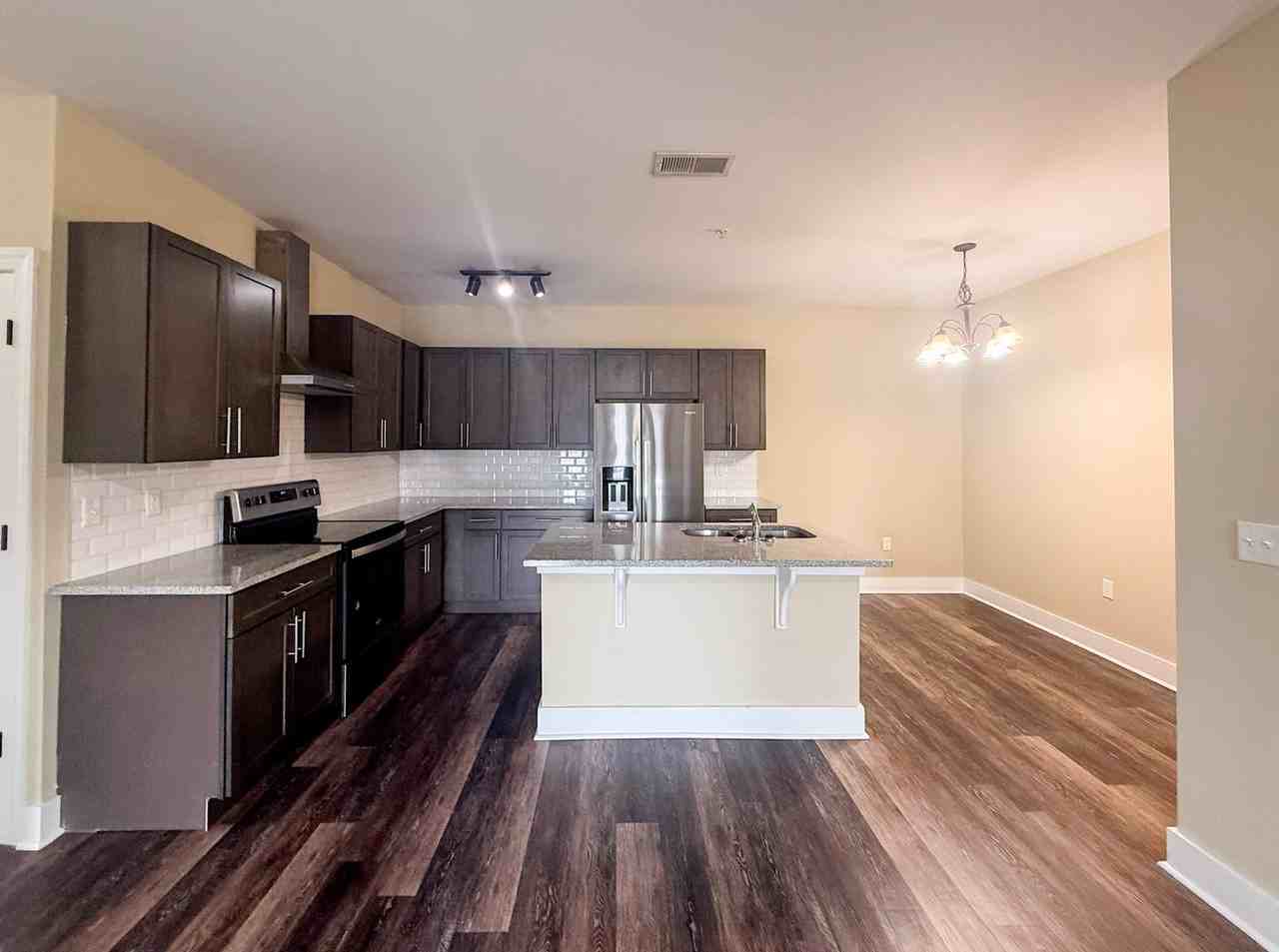 Dry Valley - Photo 7 of 50