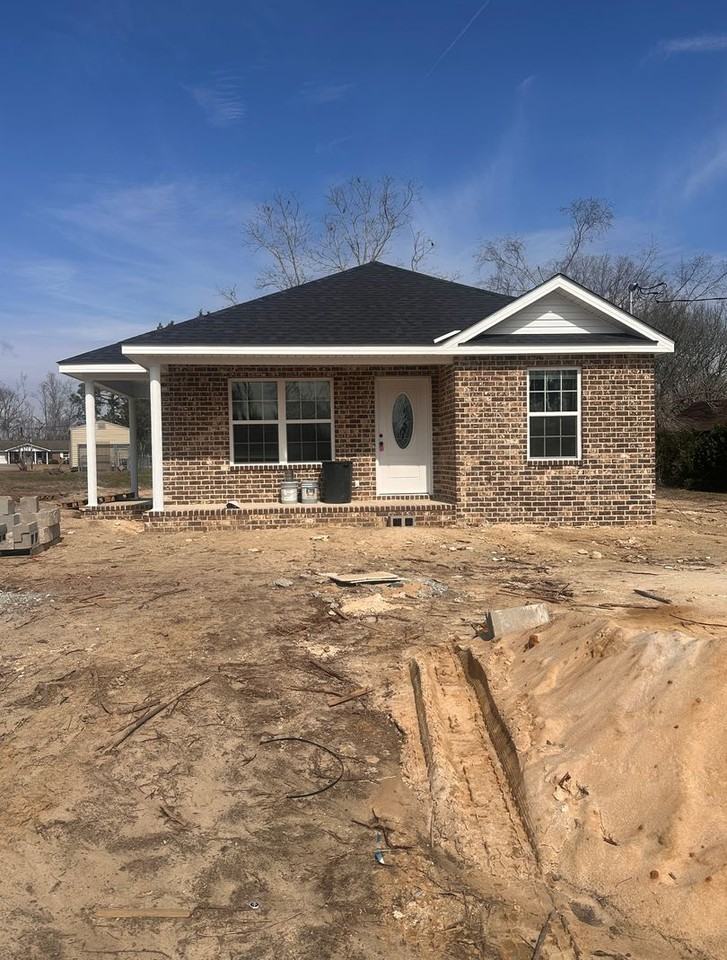 1802 Aimwell Blvd - Photo 2 of 22