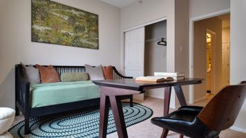 featured image of 98 Waterside Dr