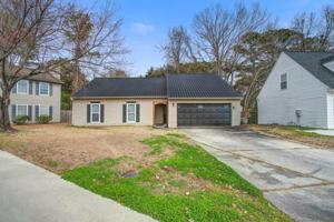 featured image of 2451 Castlereagh Rd