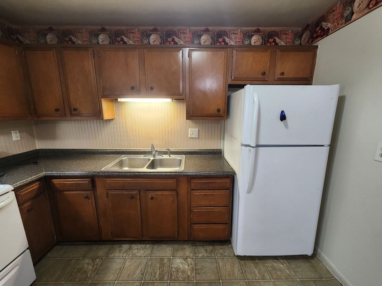 6233 Mountain View Dr - Photo 5 of 19