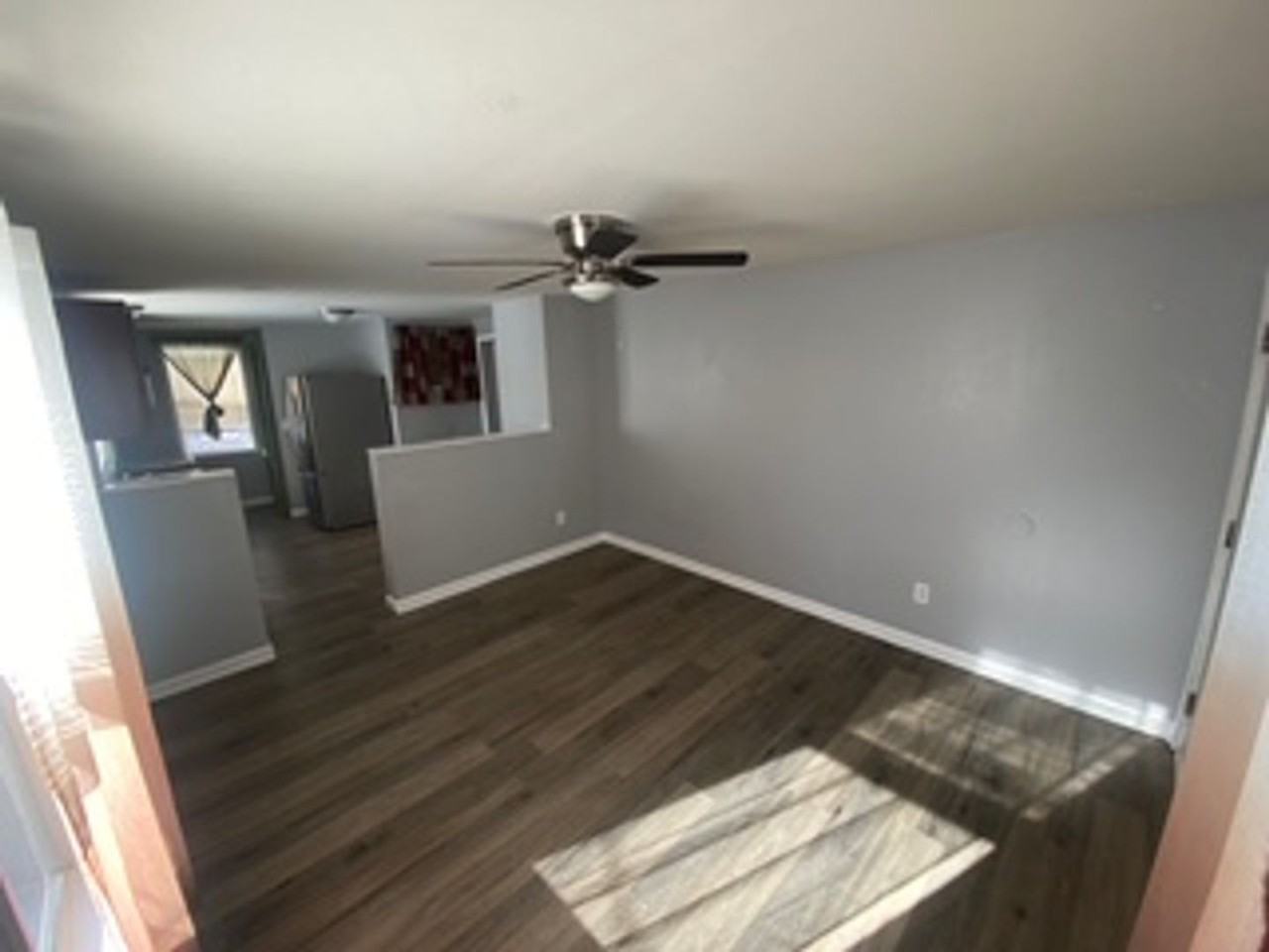 758 Mildred Ave - Photo 3 of 9