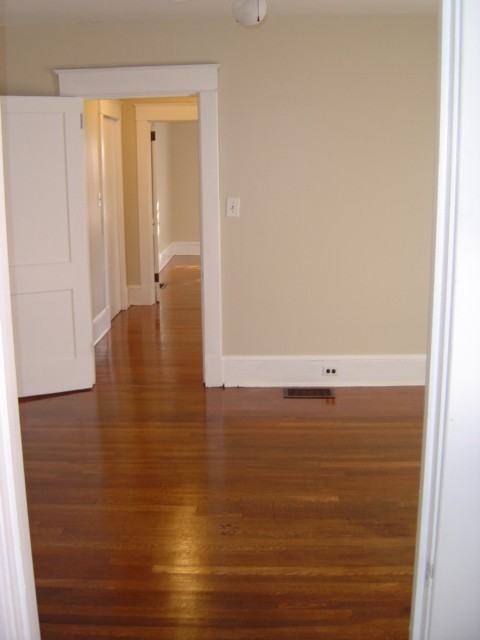 918 Lexington Ave Apt B - Photo 2 of 7