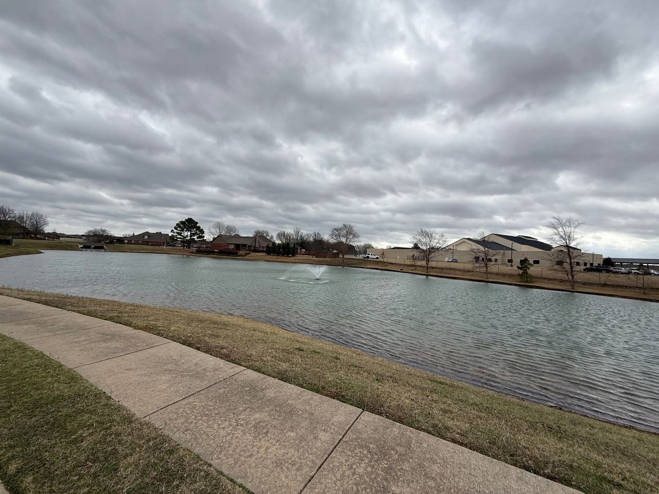 4204 W Laredo St - Photo 5 of 49