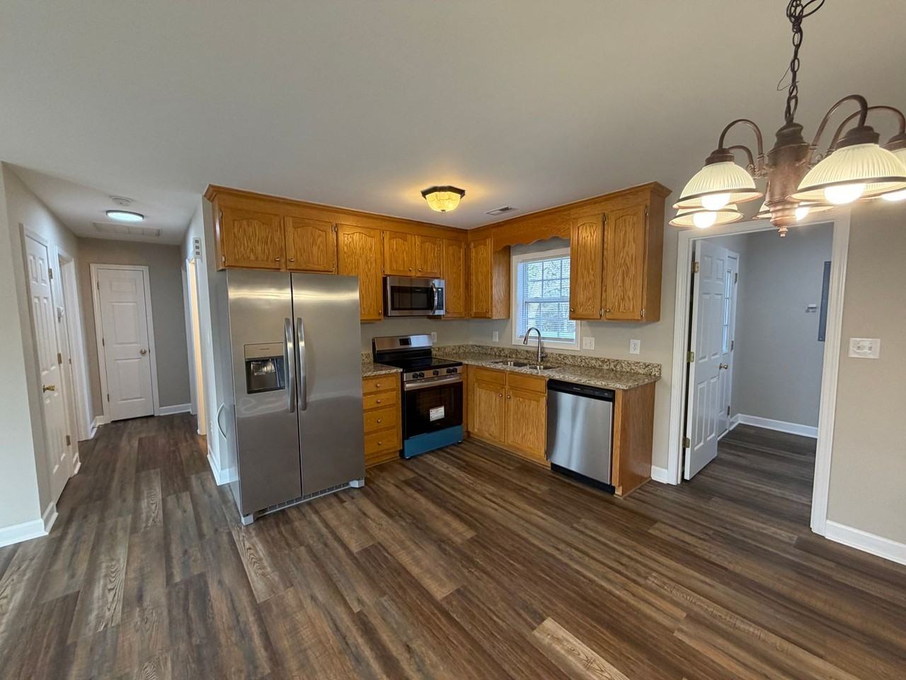 505 505 N 1st Ave - 505 N 1st Ave - Photo 3 of 12