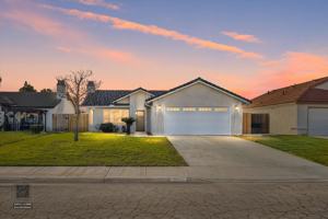 featured image of 5717 Arc Dome Ave