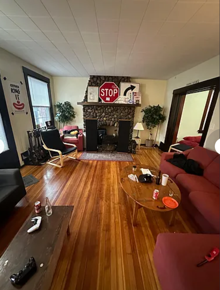 435 Ada St - Photo 2 of 18