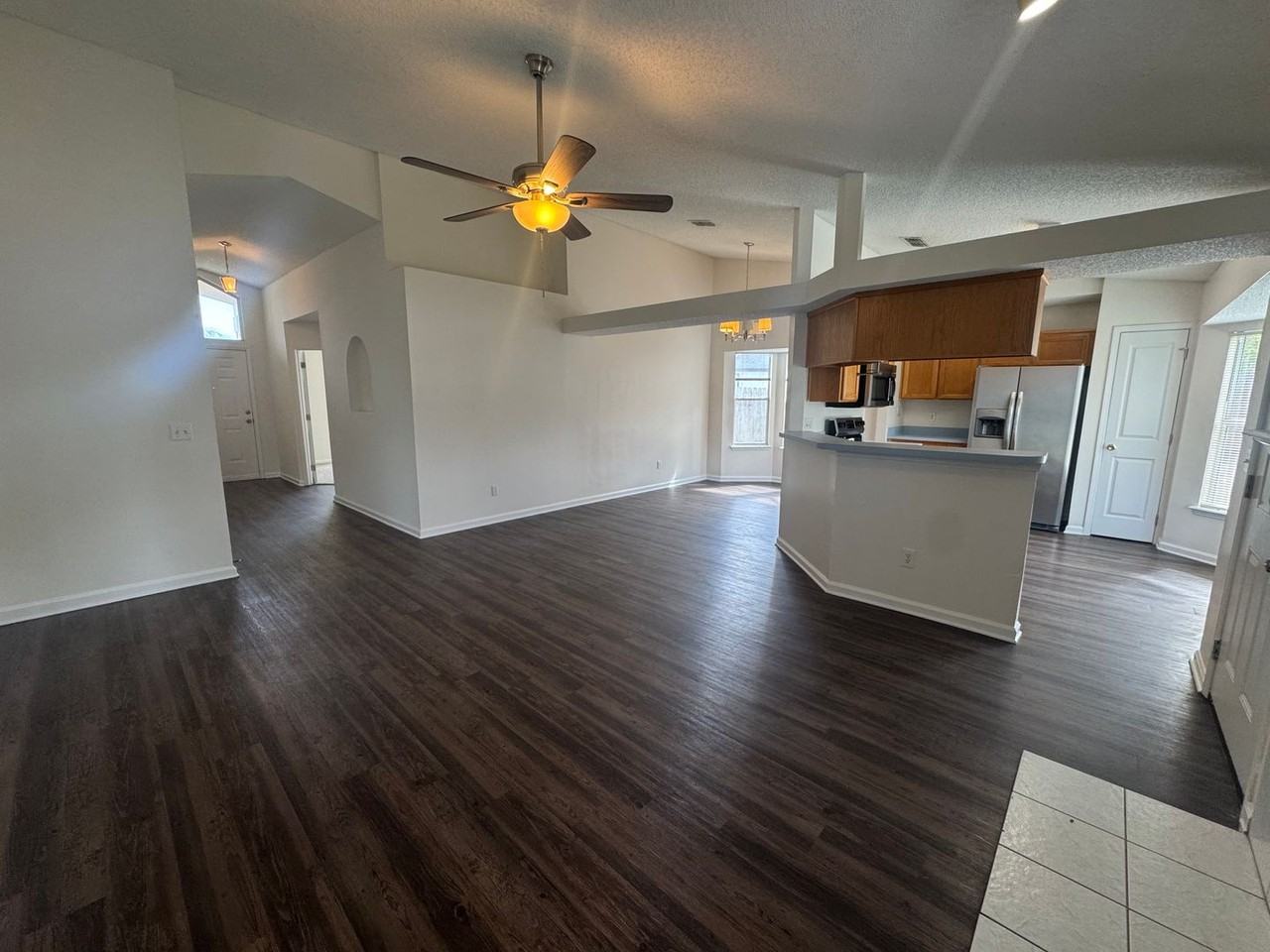 2528 Ambrosia Dr - Photo 3 of 15
