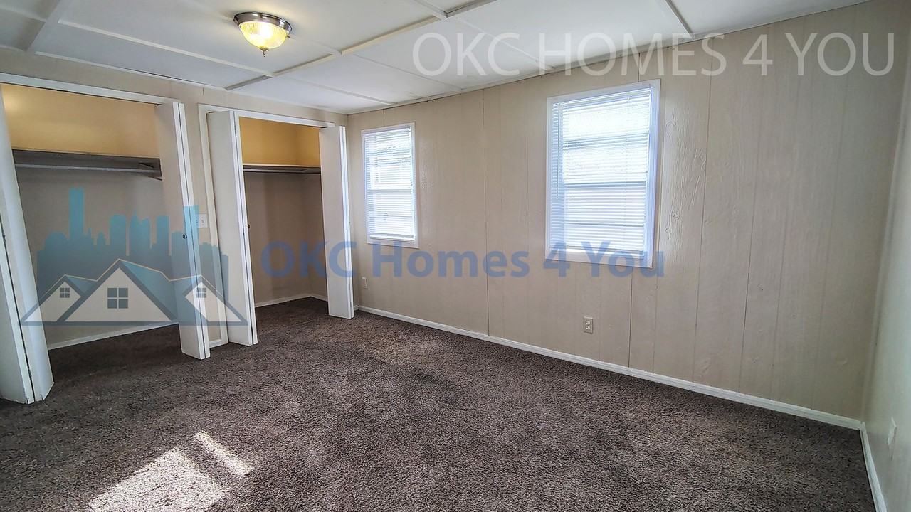 2935 Nw 20th St - Photo 6 of 40