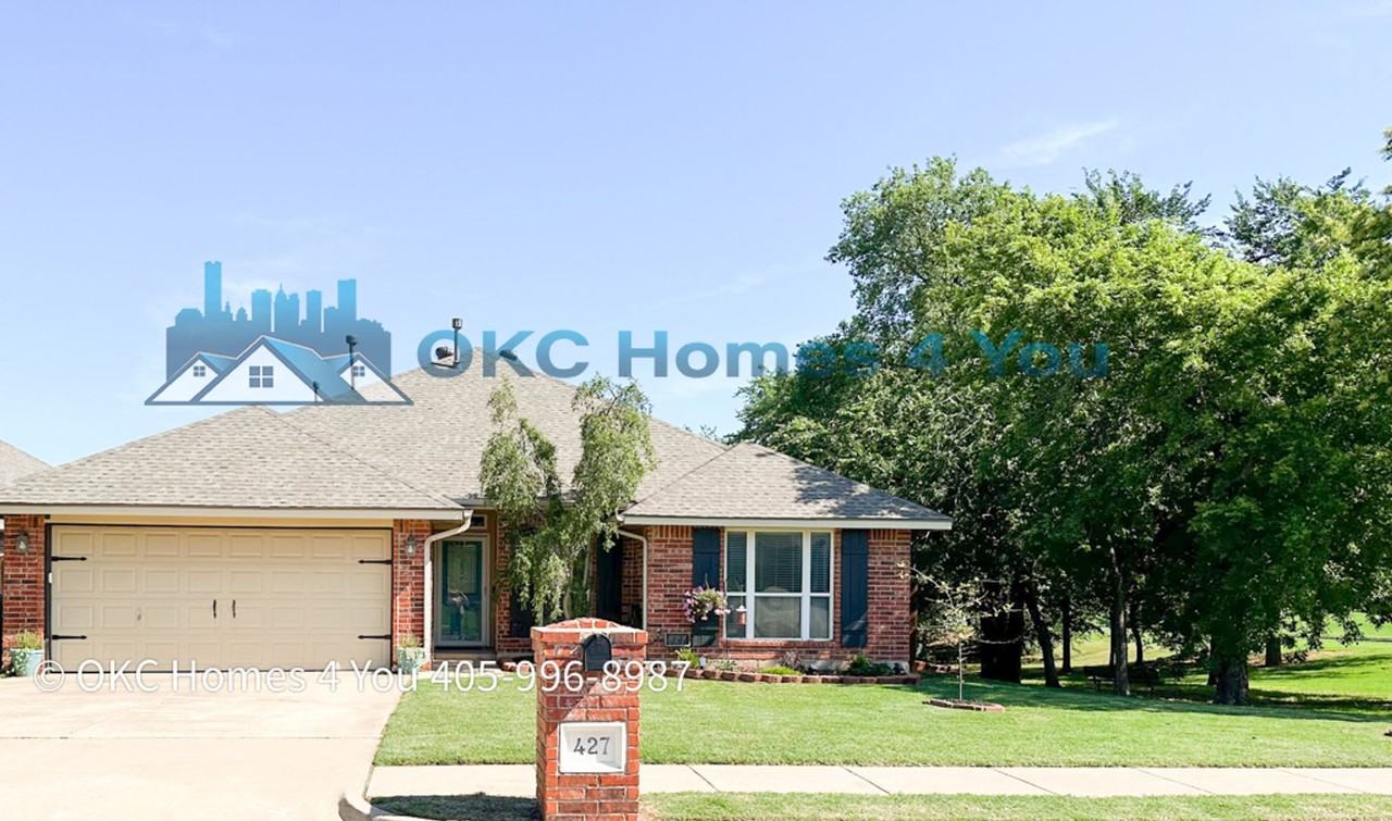 427 Bozeman Trl - Photo 2 of 33