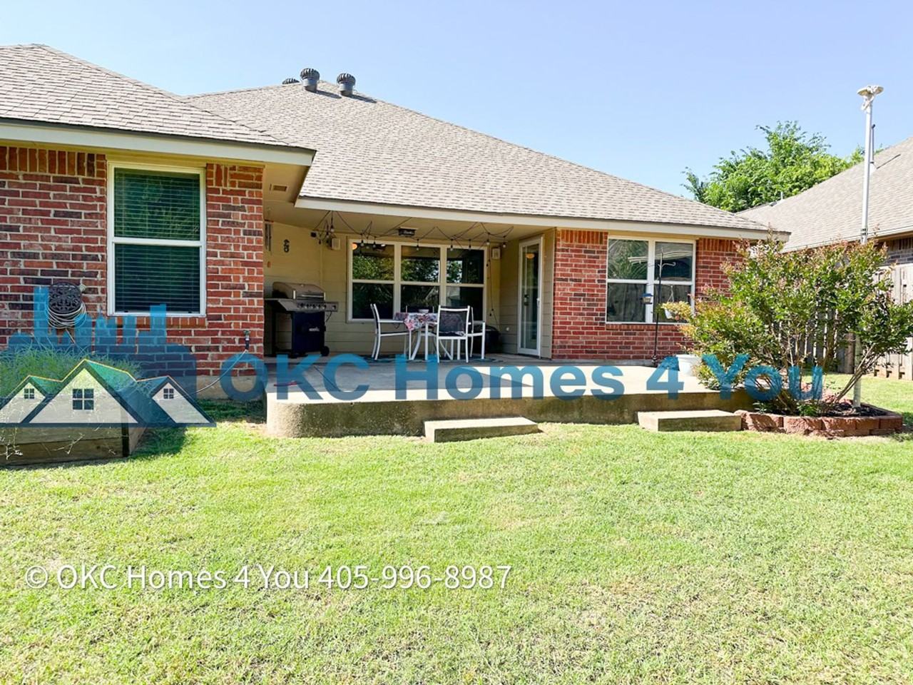 427 Bozeman Trl - Photo 4 of 33