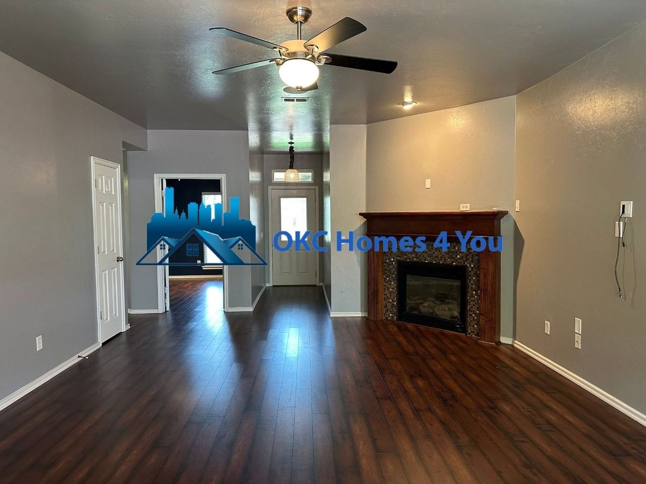 427 Bozeman Trl - Photo 5 of 33