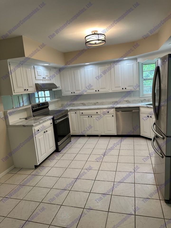 2006 S Race St - Photo 5 of 18