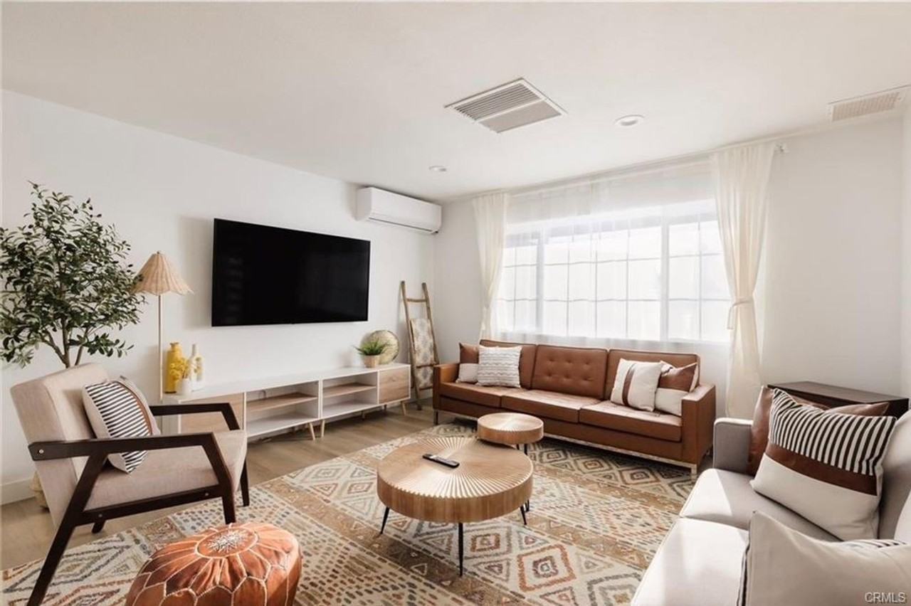 7795 Sunset Rd - Photo 2 of 25