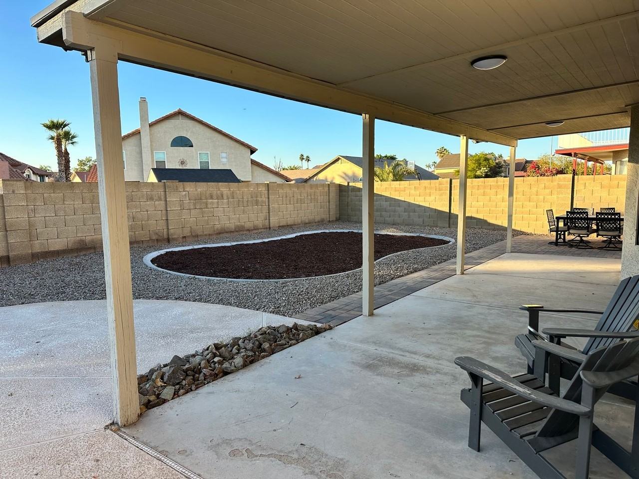 946 N 59th St - Photo 7 of 39