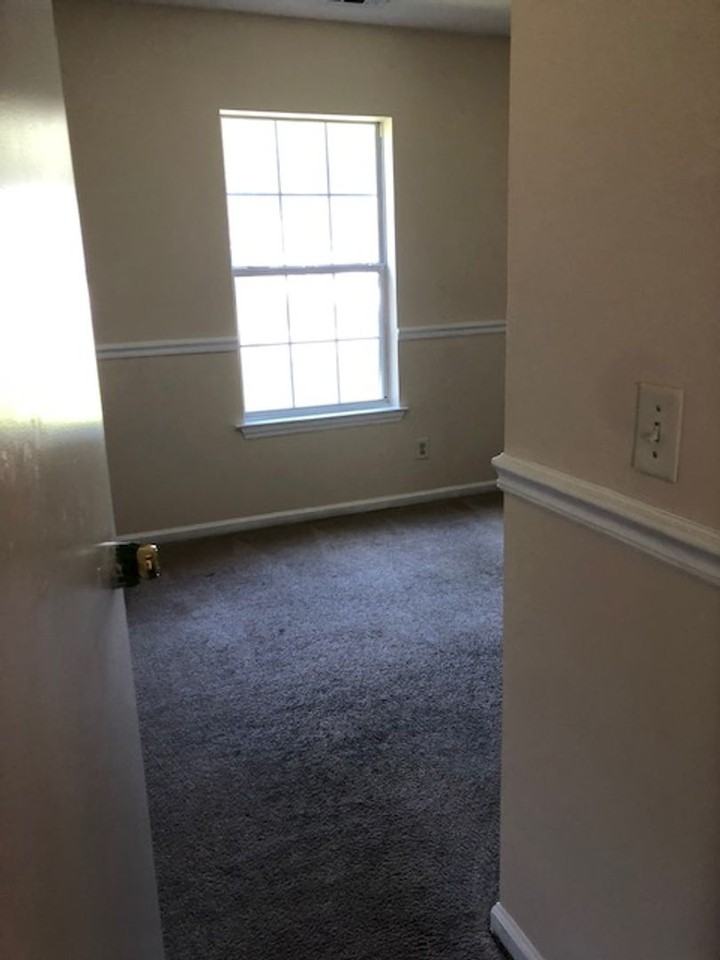 130 Finn Cir - Photo 7 of 20