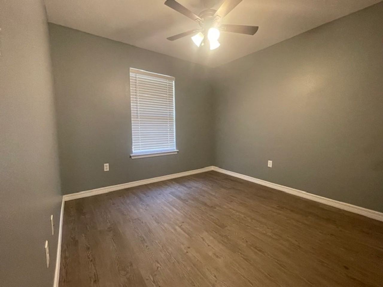 12075 Harmony Cir - Photo 7 of 10