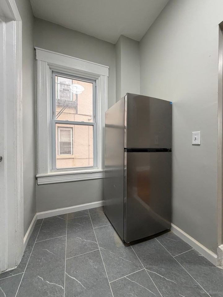 Duer Gardens - Photo 5 of 14