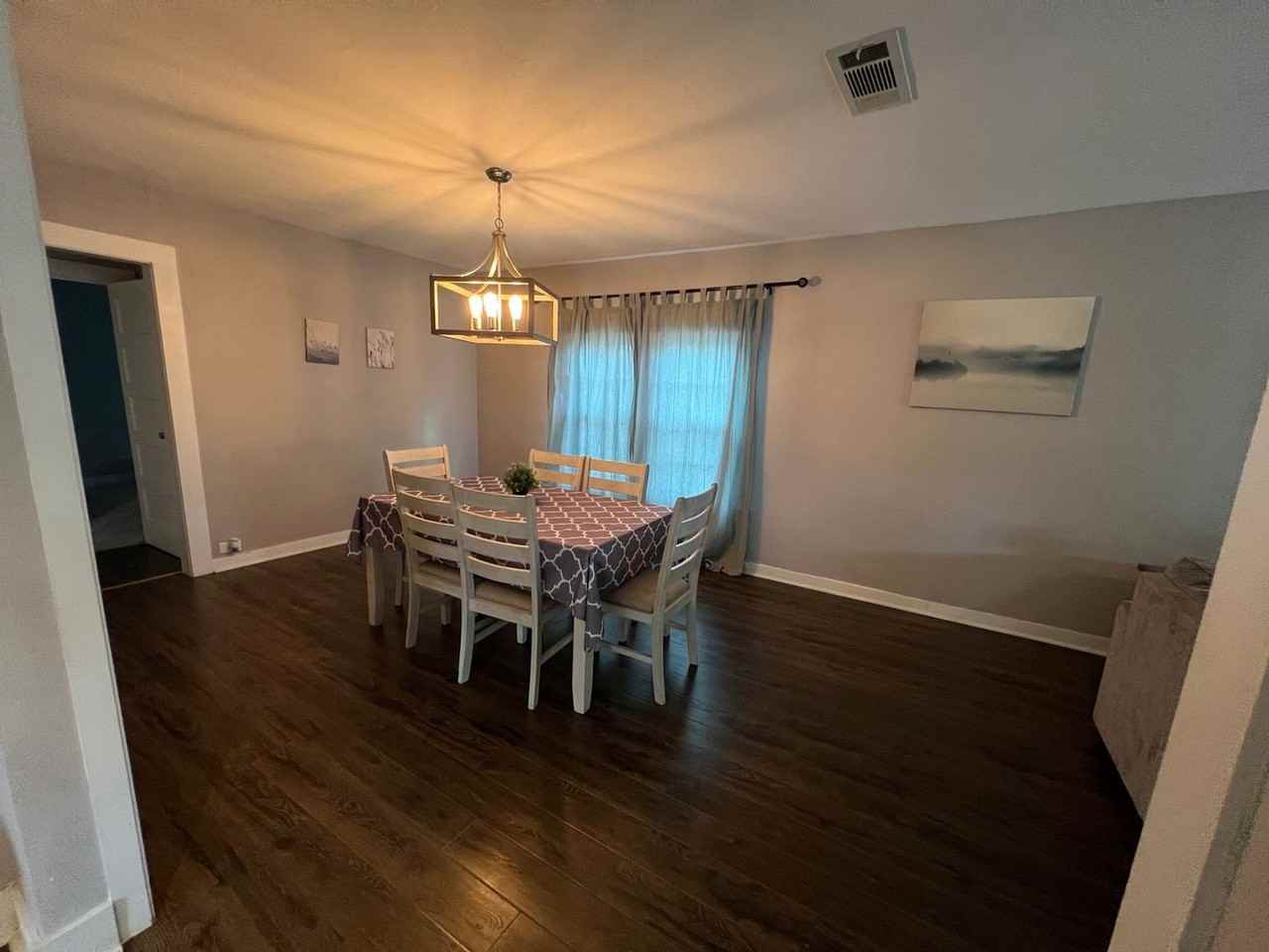 1024 Cleckler Ave - Photo 5 of 8