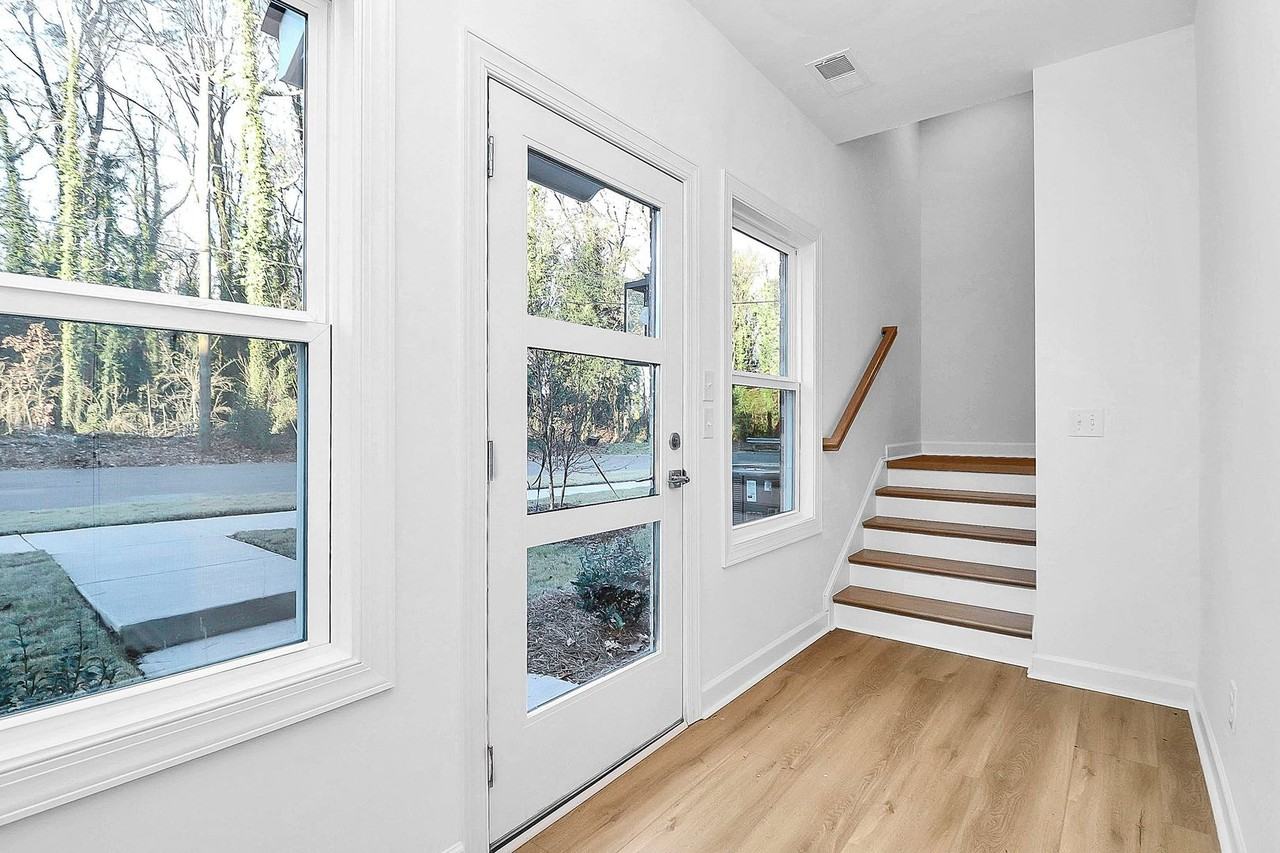 3960 Hager Dr - Photo 4 of 18