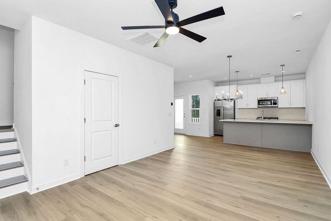 3960 Hager Dr - Photo 7 of 18