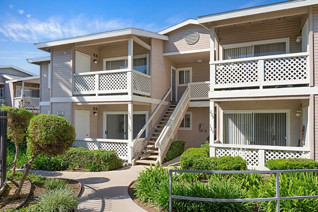 Welcome Home to Vintage Park Apartments - Photo 7 of 12