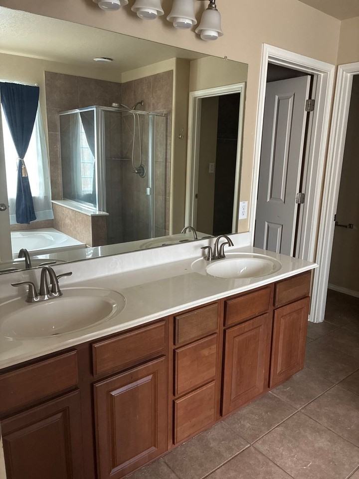 5124 Eagle Valley St - Photo 7 of 20