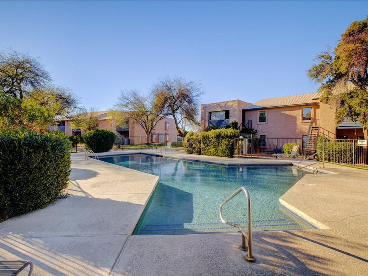 8080 E Speedway Blvd #506 - Photo 3 of 24