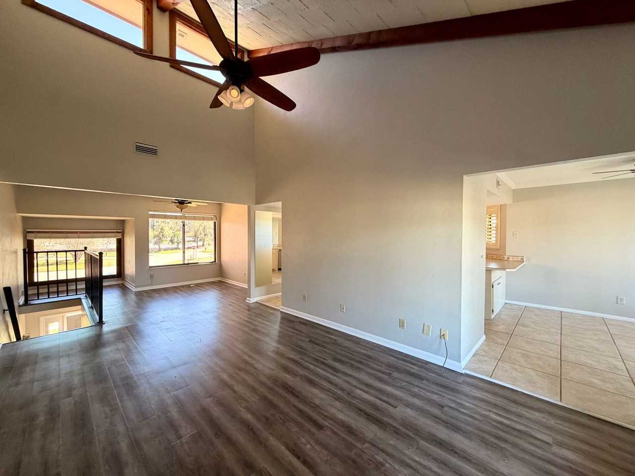 105 Wood Duck Cir - Photo 3 of 17