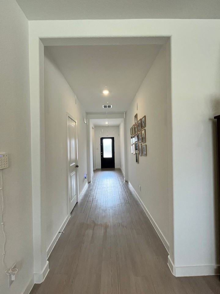10016 Warlander Dr - Photo 2 of 25